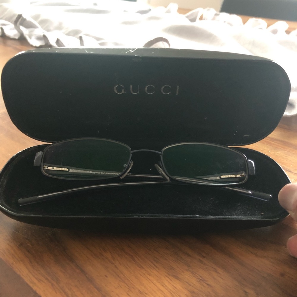 Prescription eye glasses